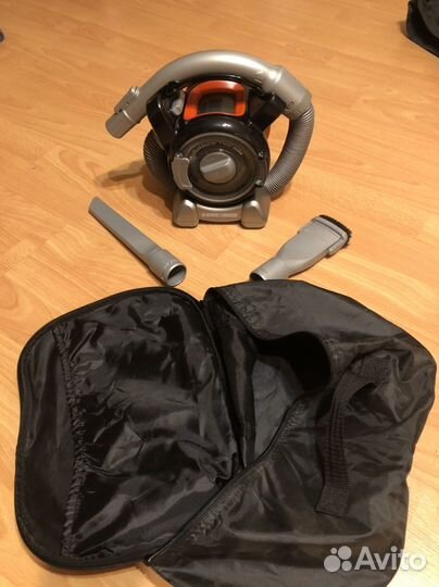 Автомобильный пылесос black decker