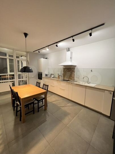 2-к. квартира, 83 м², 15/22 эт.