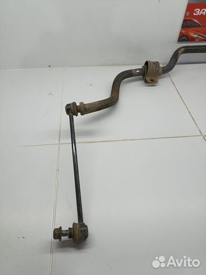 Стабилизатор передний