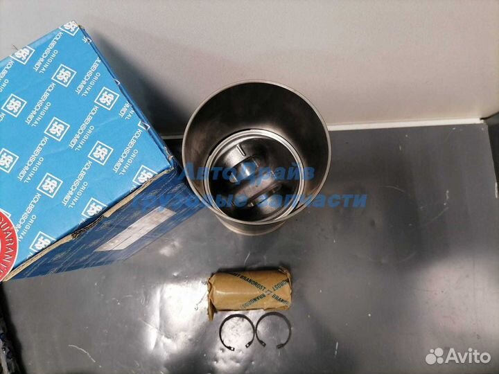 Поршневая Даф 95 хф