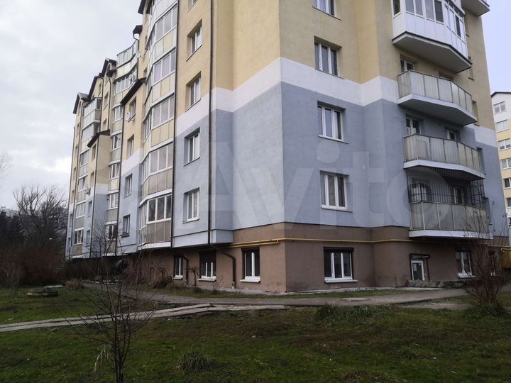 2-к. квартира, 64,3 м², 1/8 эт.