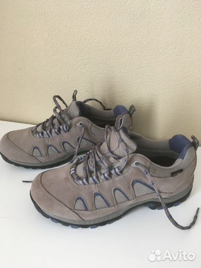 Трекинговые новые кроссовки Jack Wolfskin 40