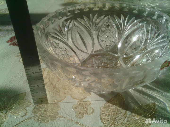 Вазочка, ваза, салатник. Хрусталь. Югославия