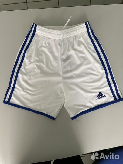 Детские шорты новые adidas 140 рост
