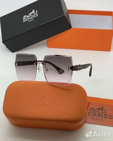 Солнцезащитные очки женские брендовые