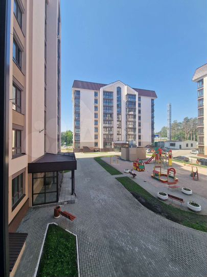 4-к. квартира, 117 м², 2/8 эт.