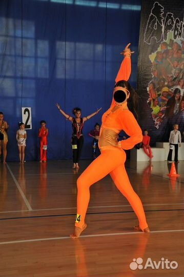 Костюм для танцев диско