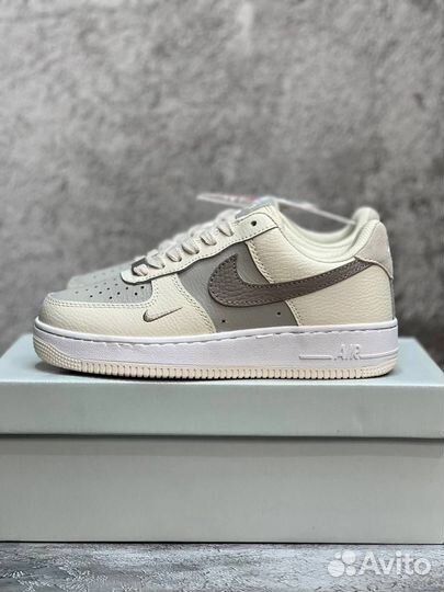 Кроссовки Nike Air Force 1