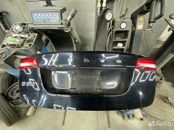Крышка багажника Volvo s60