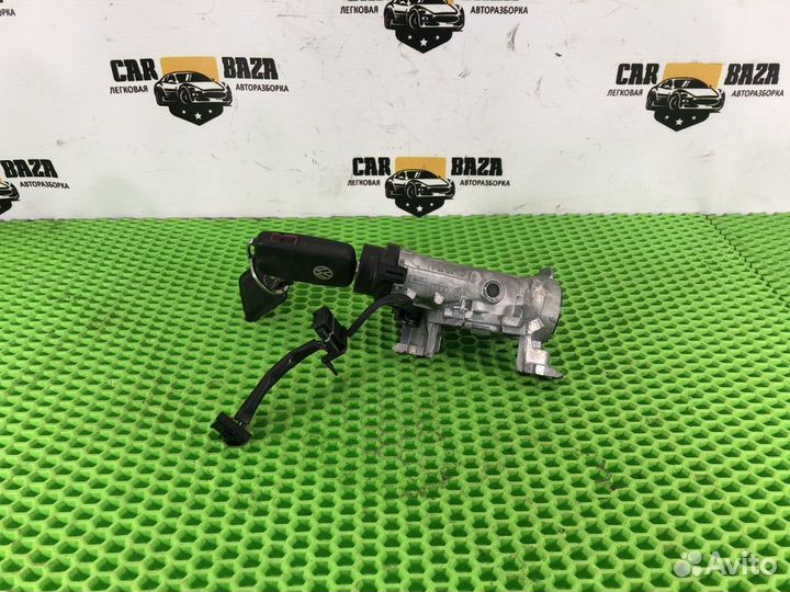 Замок зажигания с ключом