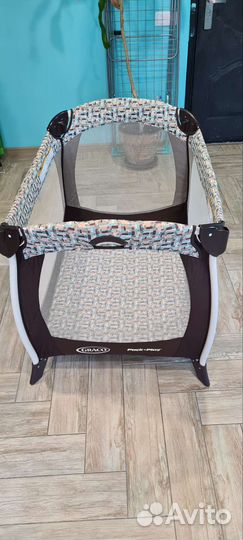 Манеж,кроватка,пеленальный столик бу