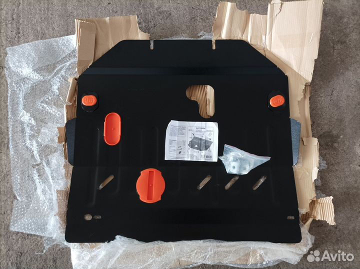 Защита картера Nissan