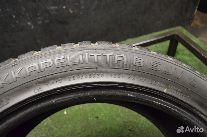 Nokian Tyres Hakkapeliitta 8 SUV 255/45 R20 105T