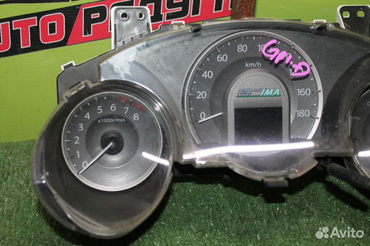 Щиток приборов honda GP1 FIT CVT; атм