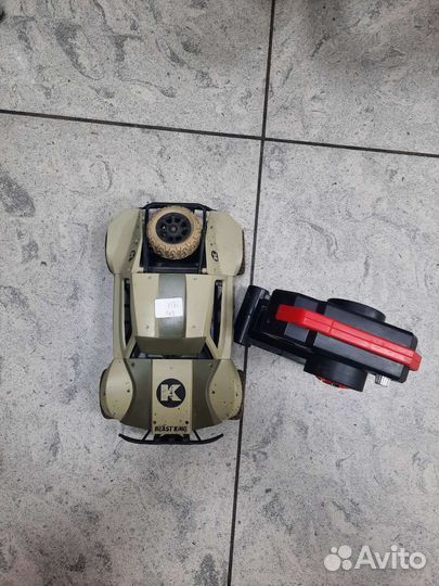 Машинка радиоуправляемая Beast King