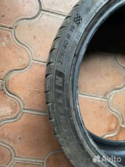 Michelin Pilot Sport 4 S 225/40 R19 93Y