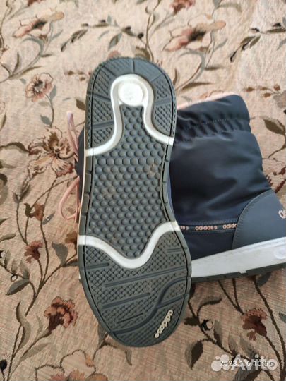 Полусапожки на девочку adidas 36 размер