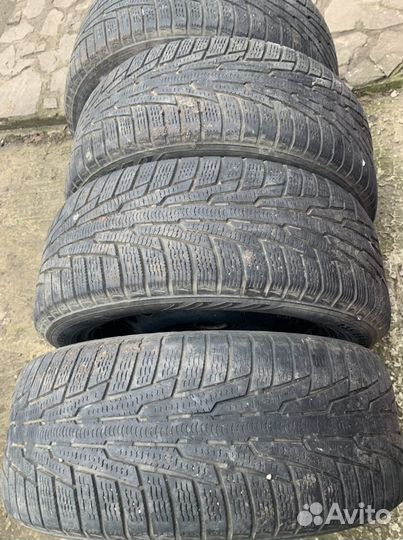 Nokian Tyres Hakkapeliitta R 235/55 R17 103R