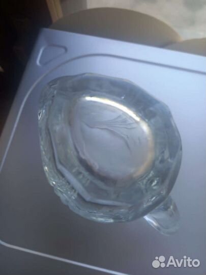 Хрустальный молочник