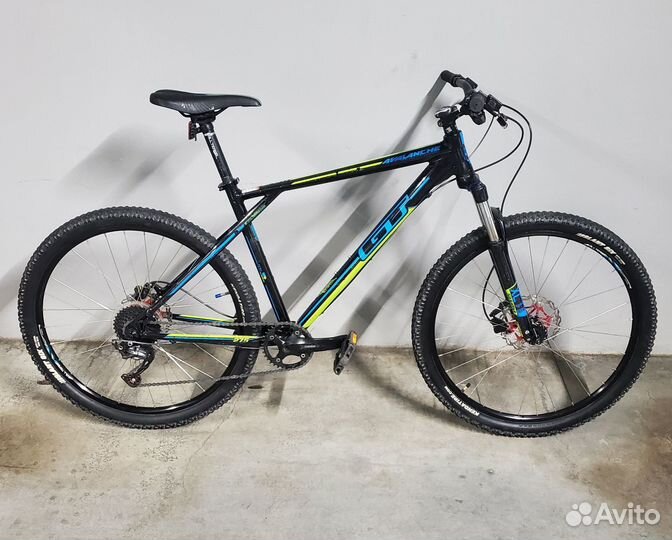 Горный велосипед GT Avalanche sport 27.5 рама L