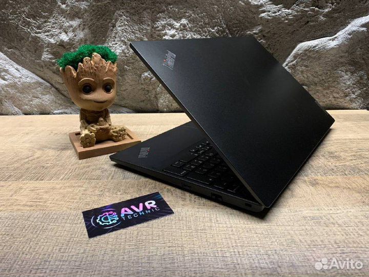 Ноутбук Lenovo ThinkPad Ryzen 5 4500U