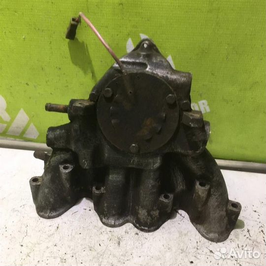 Коллектор впускной Фольксваген Пассат Б3