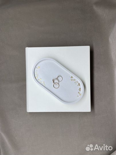 Поднос из гипса