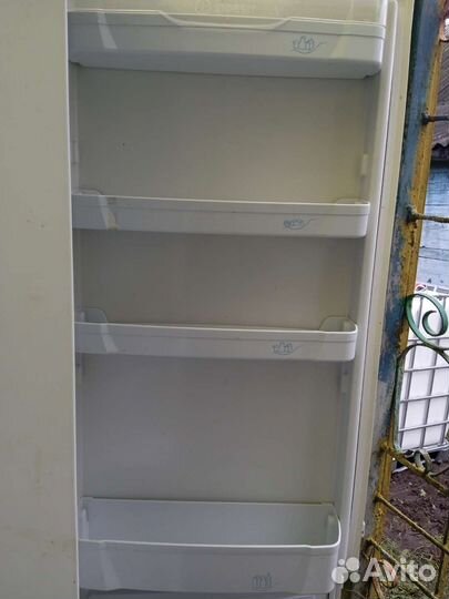 Холодильник