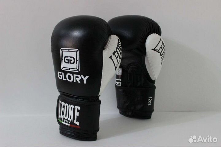 Боксерские перчатки leone