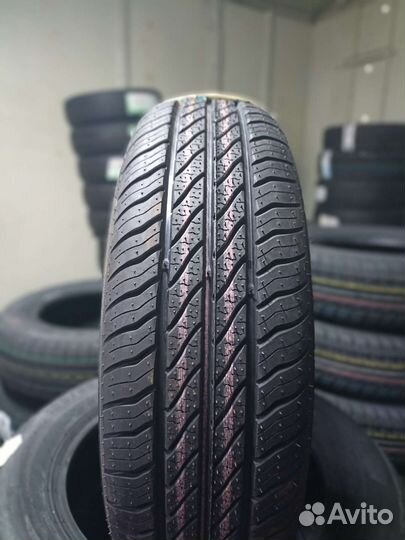 Автошины 175 70 R13 в сборе с дисками на прицеп