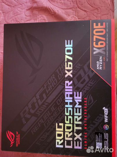 Материнская плата asus ROG crosshair X670E extreme