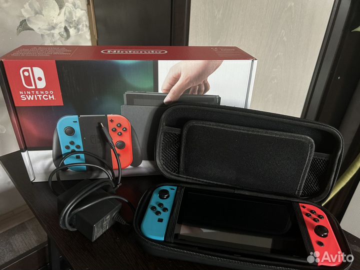 Nintendo switch + игры (15шт) + чехол