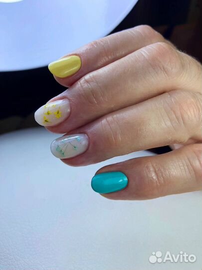 Маникюр, наращивание, коррекция ногтей