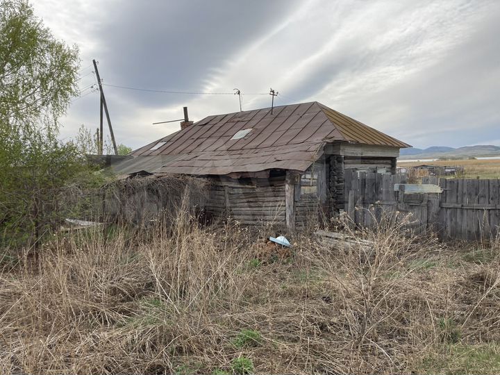 Дом 48 м² на участке 6 сот.