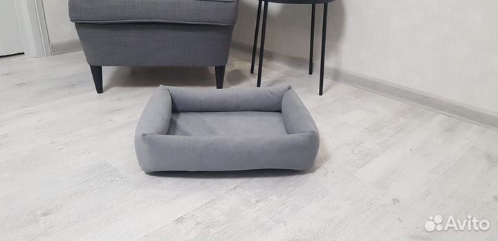 Лежанка для собак мелких пород и кошсъёмным чехлом