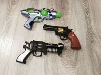 Пистолеты, оружие игровое