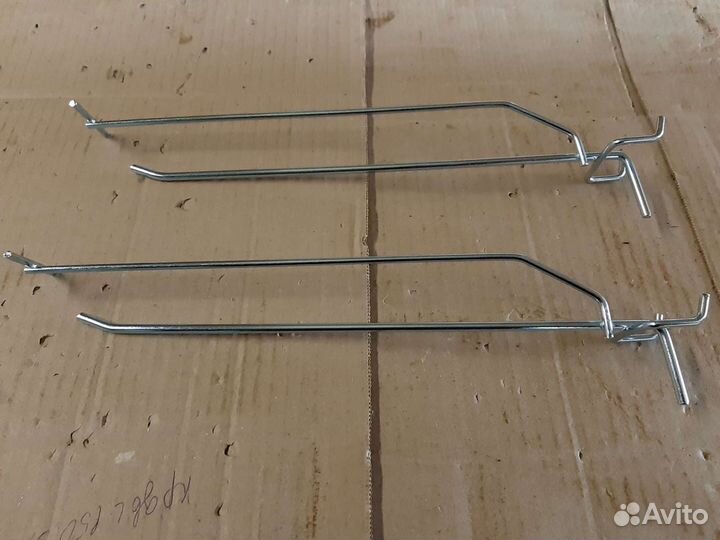 Крючки на перфорацию, экономпанель, штангу