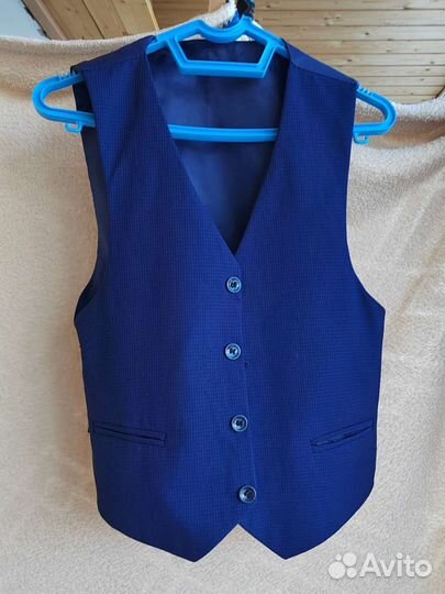 Жилет для мальчика