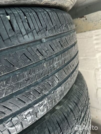 Nexen Roadian GTX 235/65 R17