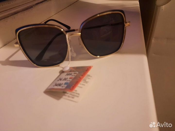 Солнцезащитные очки женские