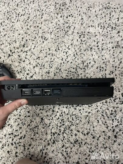Sony PS4 slim 1tb