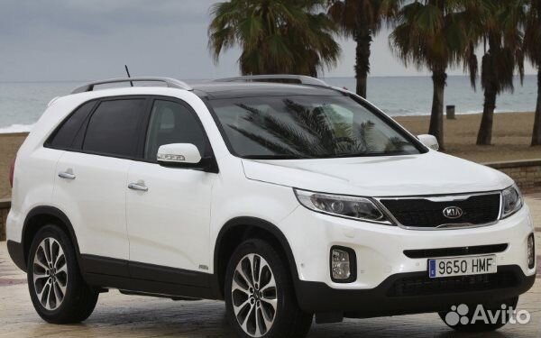 Лобовое стекло Kia Sorento 09-12 Д/Д, обогрев