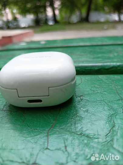 Кейс от наушников samsung buds
