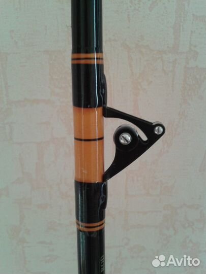 Продам морской спиннинг