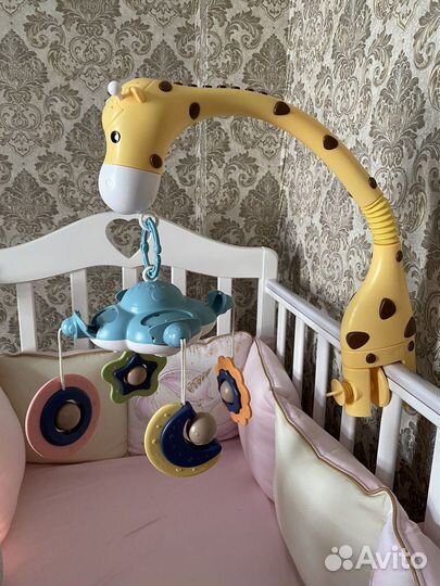 Мобиль на кроватку с проектором