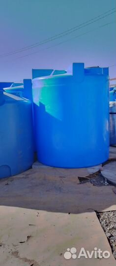 Бочка/емкость пластиковая