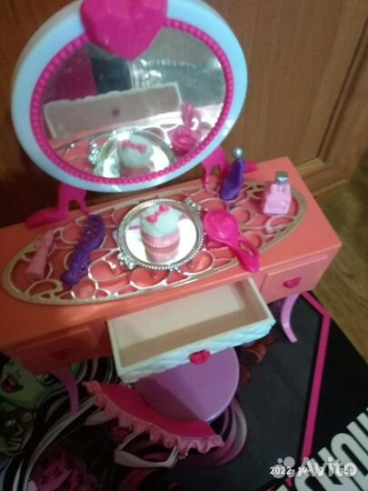 Barbie гримёрная, туалет. mattel