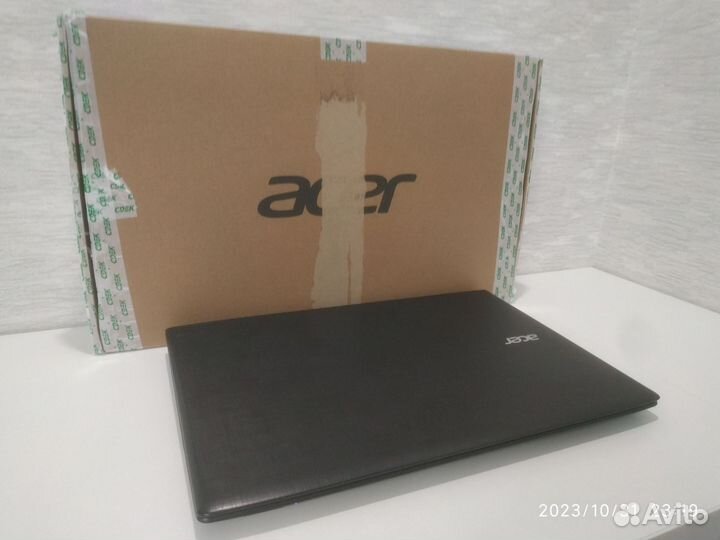 Acer i3-6006u/8 GB DDR4/940mx/256 SSD/IPS