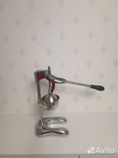 Соковыжималка пресс для цитрусовых