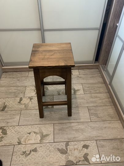 Стул барный